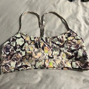 Lululemon sports bra